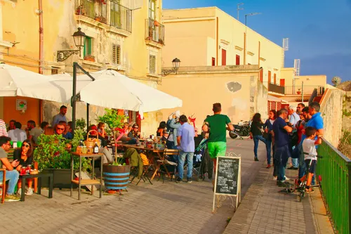 Terrasse ensoleillée
